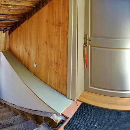 Appartamento Tichy A Slnecny Loft Mikovini V Rusnom Centre Stiavnice Banská Štiavnica